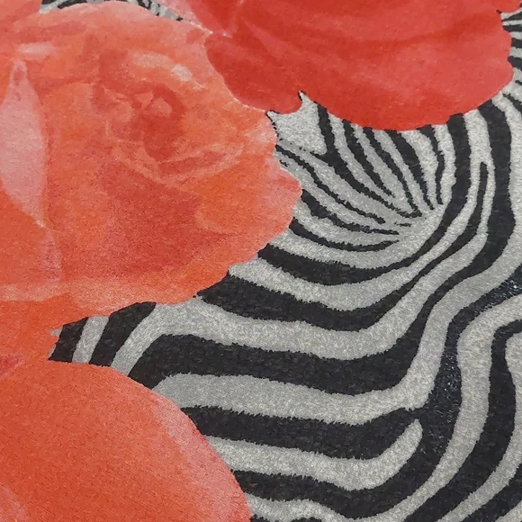 Scarf - Picture 2 of 4